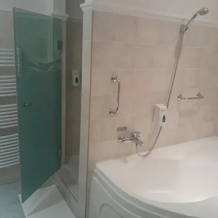 Apartment Alma 622 *